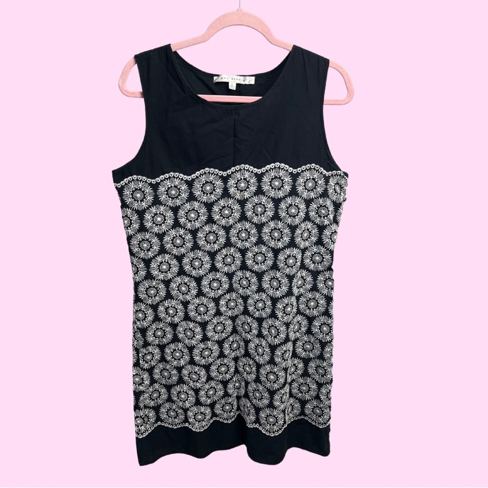 Max Studio Floral Embroidered Sleeveless Shift Dress‎ Black Size Large